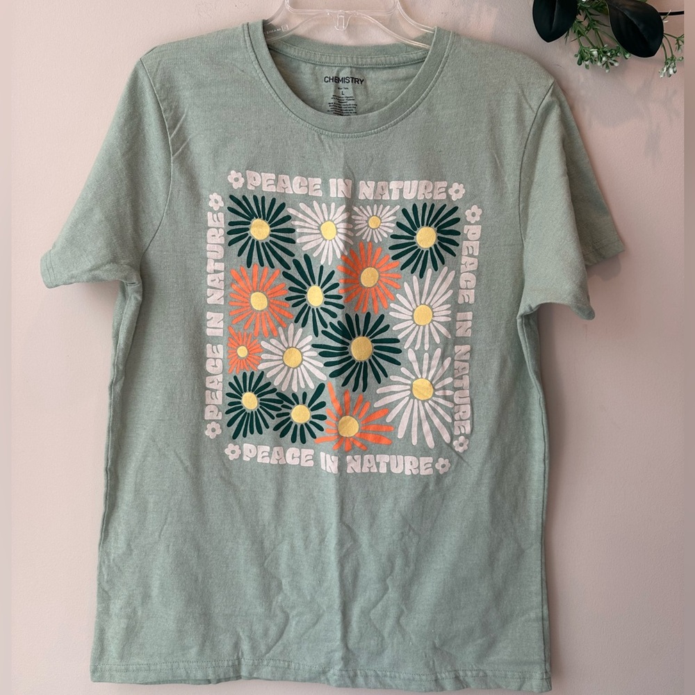 Floral Graphic Tee - Light Green - Picture 3 of 8